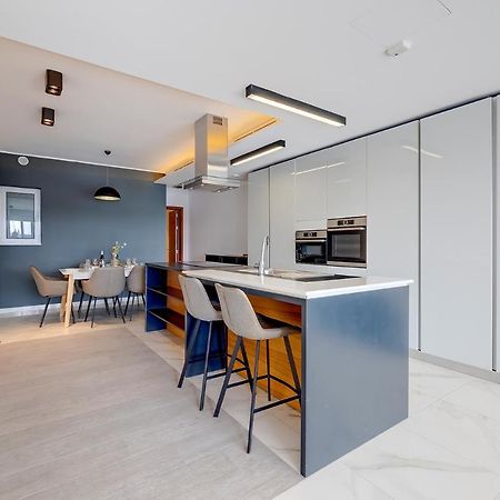 Luxury Apartment With Valletta And Harbour Views Sliema Eksteriør bilde