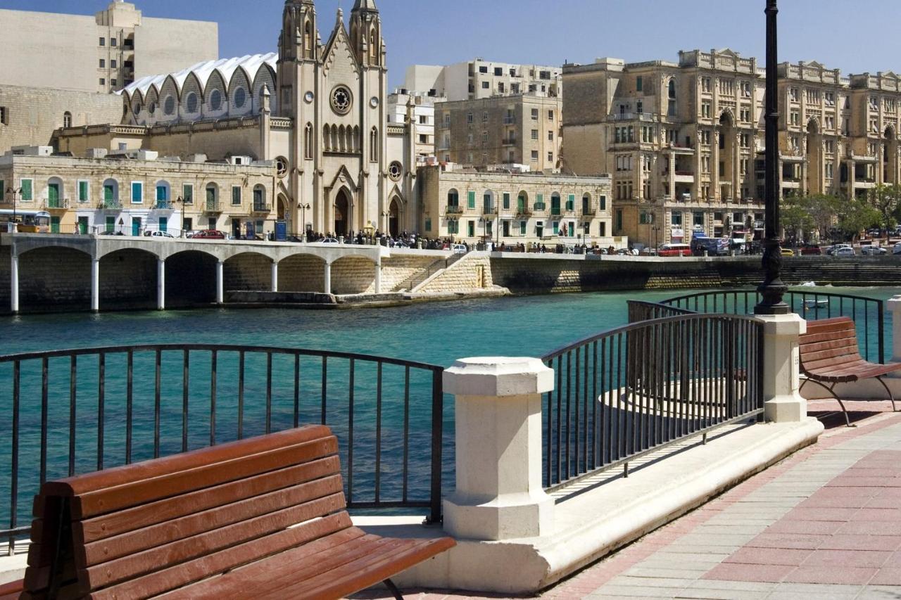Luxury Apartment With Valletta And Harbour Views Sliema Eksteriør bilde
