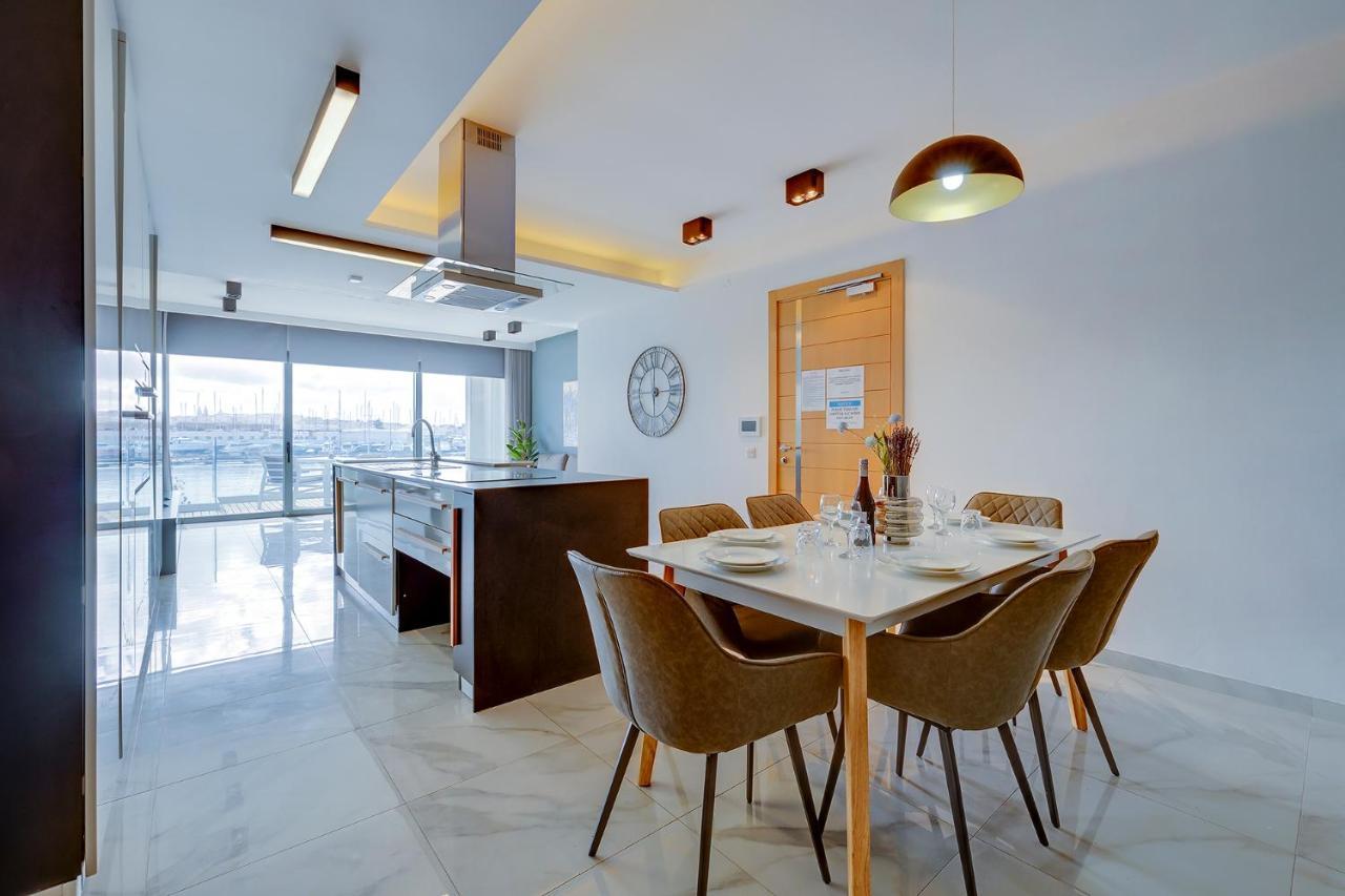 Luxury Apartment With Valletta And Harbour Views Sliema Eksteriør bilde