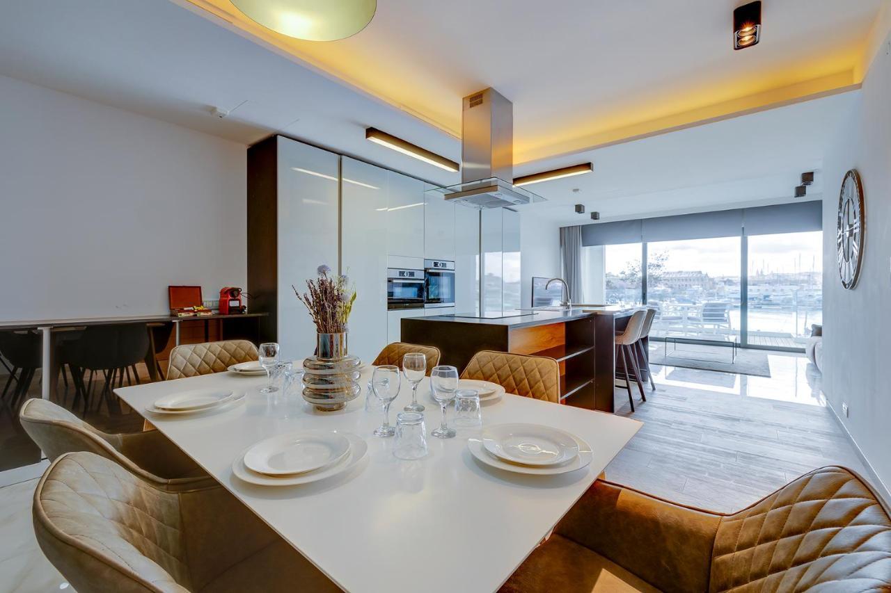 Luxury Apartment With Valletta And Harbour Views Sliema Eksteriør bilde