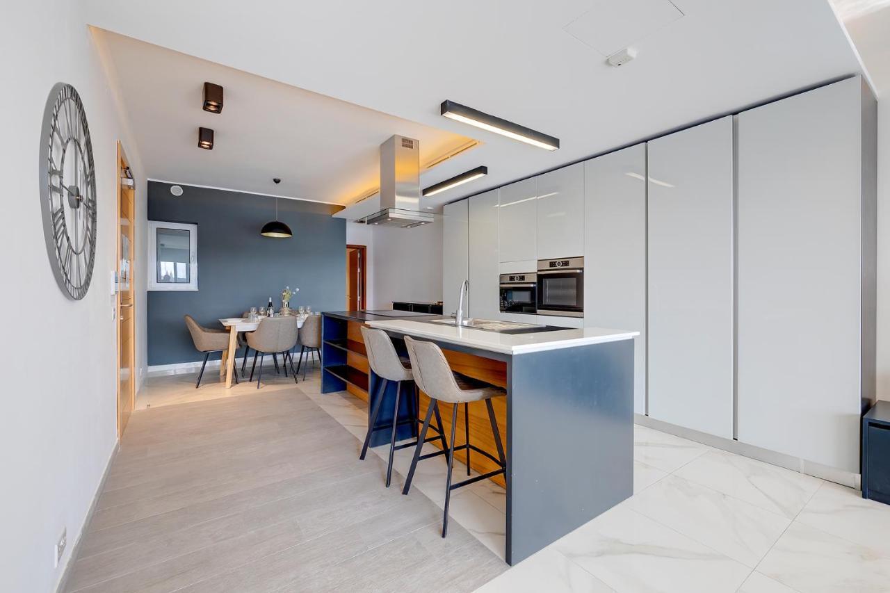Luxury Apartment With Valletta And Harbour Views Sliema Eksteriør bilde